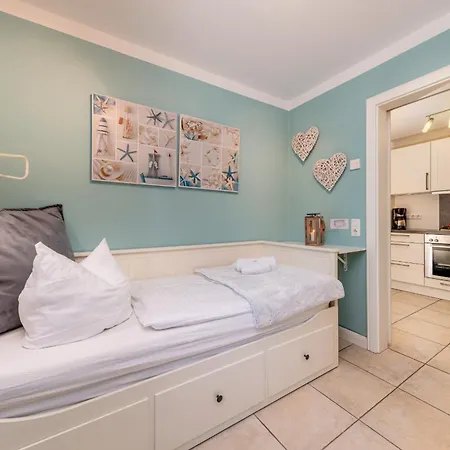 Am Ostseestrand Apartment *